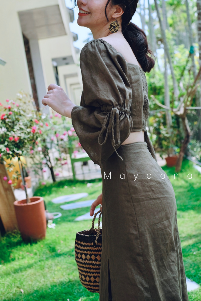 áo croptop linen cổ vuông